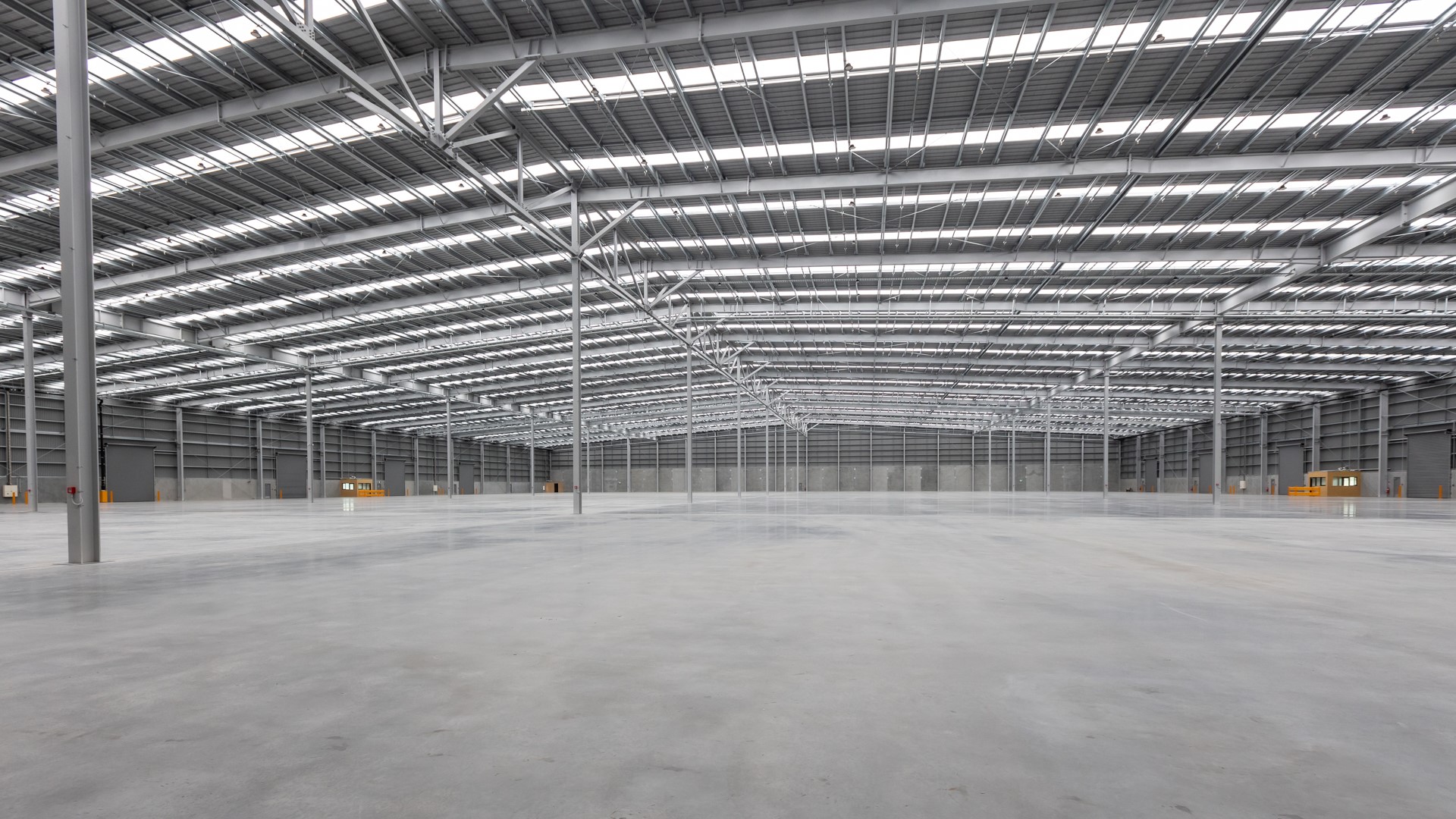 Logos B7 Distribution Warehouse